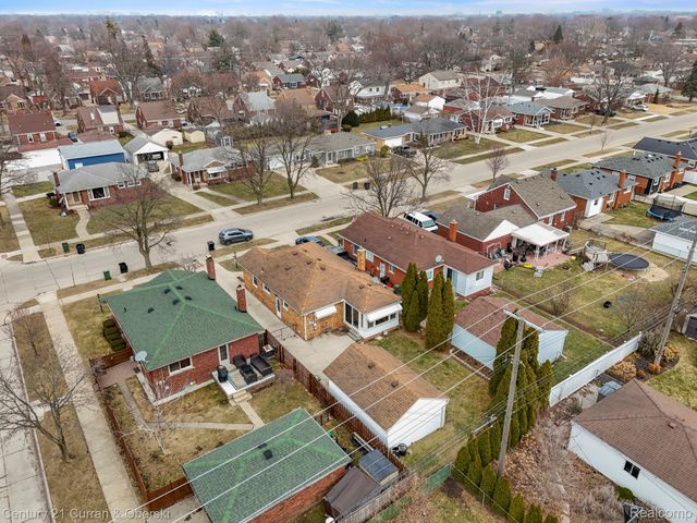 15107 Aster Avenue, Allen Park, MI 48101