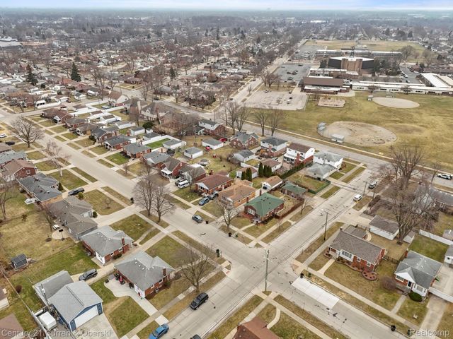 15107 Aster Avenue, Allen Park, MI 48101