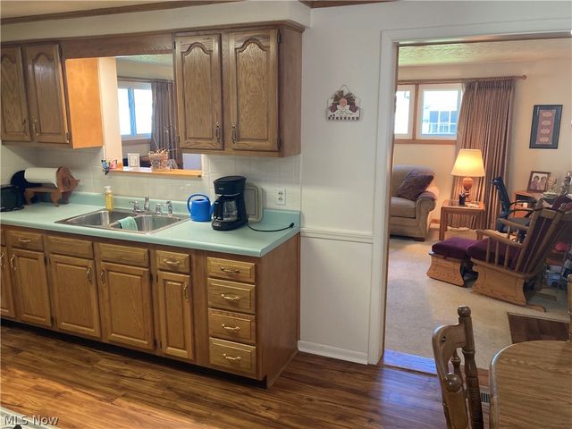124 Aylesboro Avenue, Boardman, OH 44512