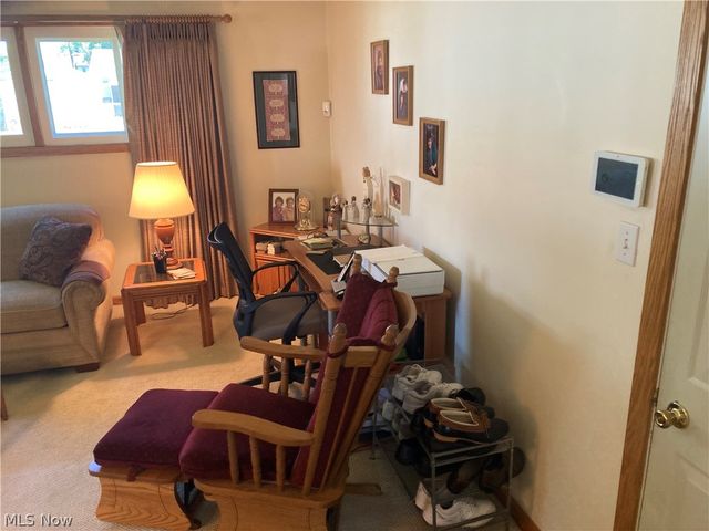 124 Aylesboro Avenue, Boardman, OH 44512