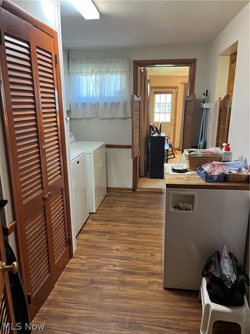 124 Aylesboro Avenue, Boardman, OH 44512