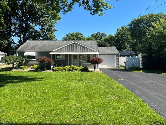 124 Aylesboro Avenue, Boardman, OH 44512