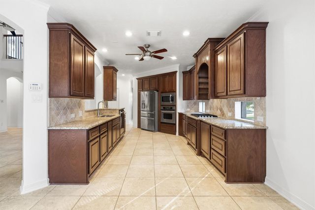 11309 Harbor Breeze Drive, Montgomery, TX 77356
