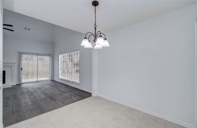 2106 Spyglass Drive, League City, TX 77573