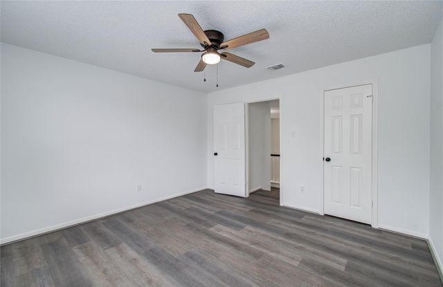 2106 Spyglass Drive, League City, TX 77573