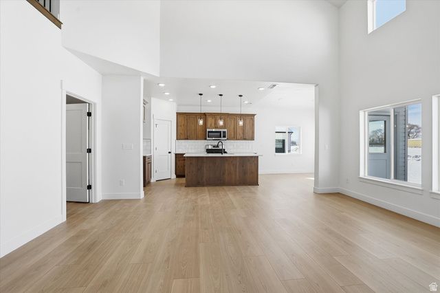 10345 N VISTA LN, Elwood, UT 84337