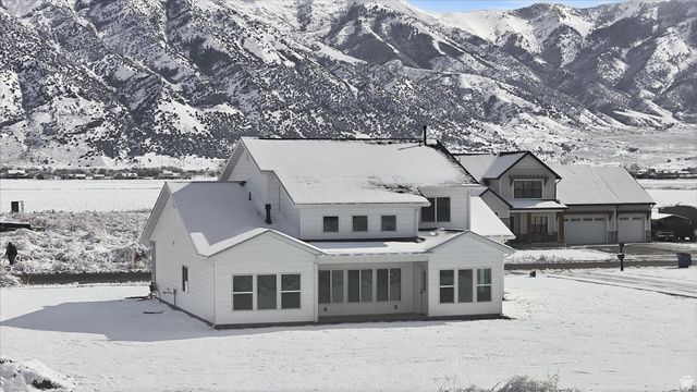 10345 N VISTA LN, Elwood, UT 84337