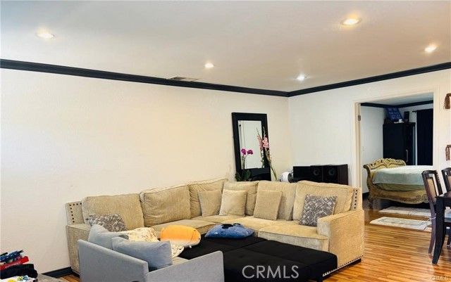 2631 W Cerritos, Anaheim, CA 92804