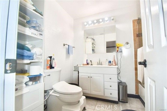 2631 W Cerritos, Anaheim, CA 92804