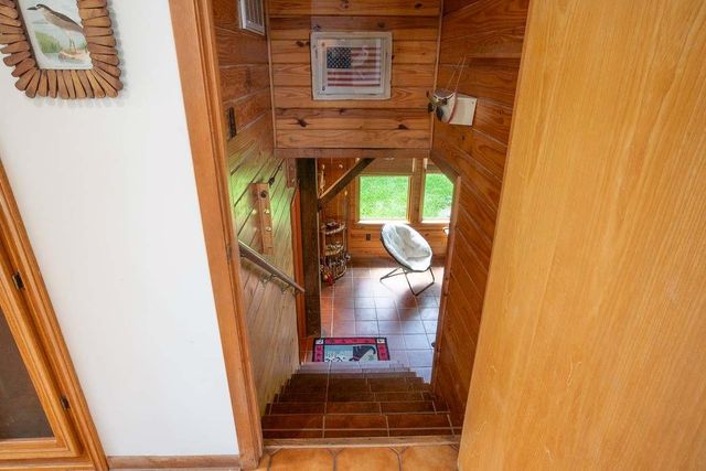 1056 County Road 297 Circle, Sargent, TX 77414
