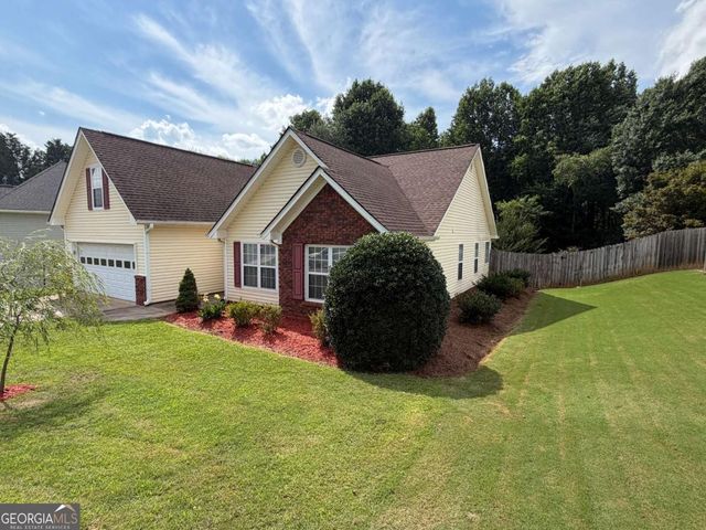 6379 Magnetic Point 134, Flowery Branch, GA 30542