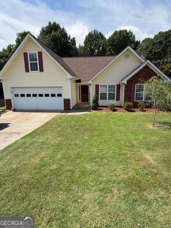 6379 Magnetic Point 134, Flowery Branch, GA 30542