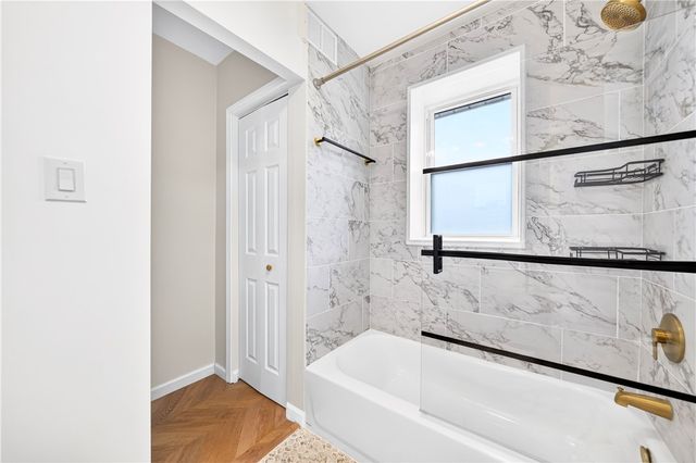 817 Deely Street, Greenfield, PA 15217