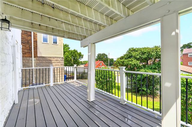 817 Deely Street, Greenfield, PA 15217