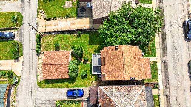 817 Deely Street, Greenfield, PA 15217