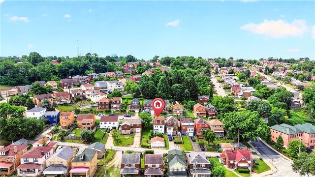 817 Deely Street, Greenfield, PA 15217