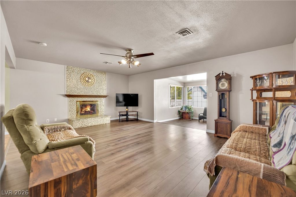 5412 Del Monte Avenue, Las Vegas, NV 89146 — photo 5