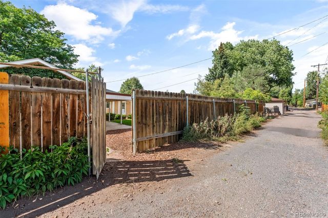 641 Glen Eyrie Circle, Colorado Springs, CO 80904