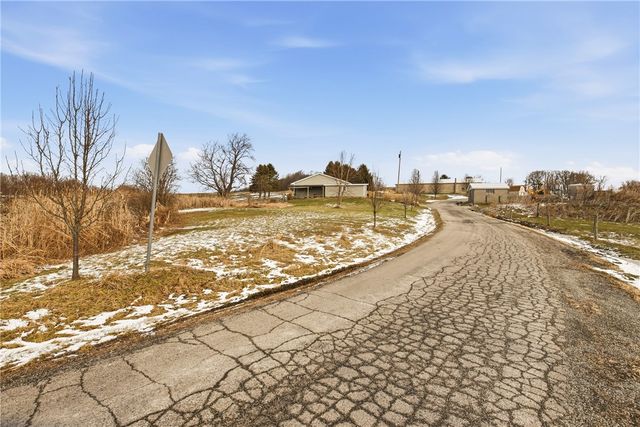 599 Brown Rd, Bullskin Twp, PA 15610