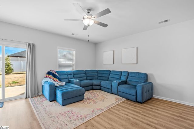 116 Strongridge Trail, Simpsonville, SC 29681