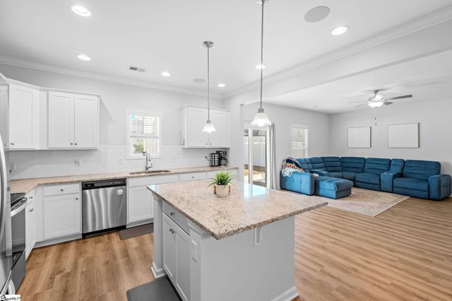 116 Strongridge Trail, Simpsonville, SC 29681