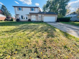 36697 7 Mile Road, Livonia, MI 48152