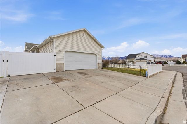3083 S 6500 W, West Valley City, UT 84128