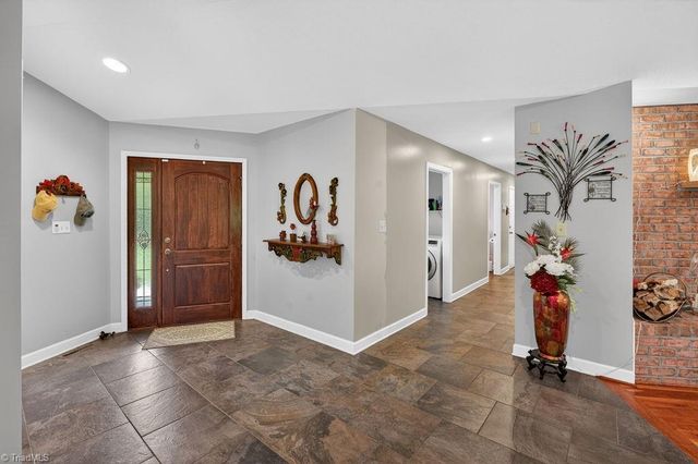 1102 Bear Creek Lane, Pinnacle, NC 27043