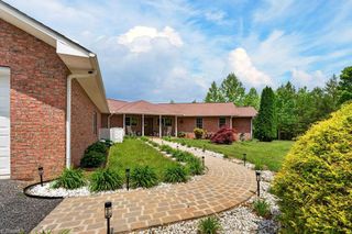 1102 Bear Creek Lane, Pinnacle, NC 27043