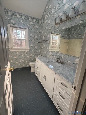 12801 Foxstone Rd, Midlothian, VA 23113