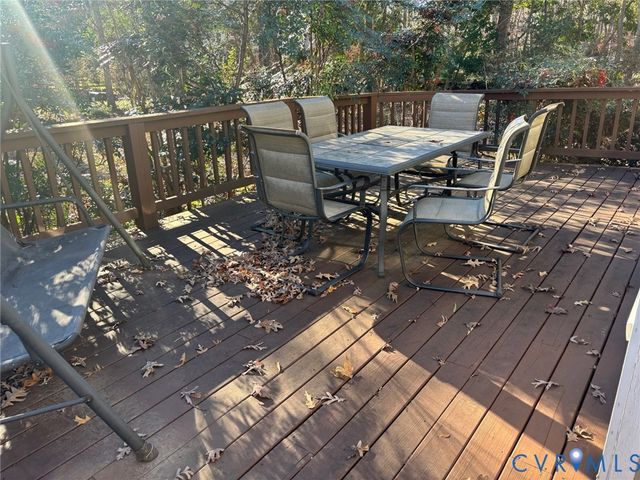 12801 Foxstone Rd, Midlothian, VA 23113