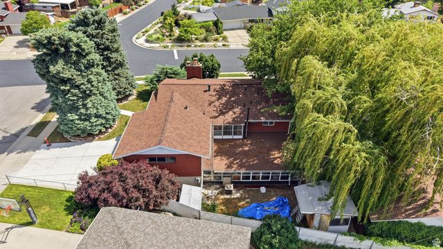6302 WESTRIDGE ST, Murray, UT 84107