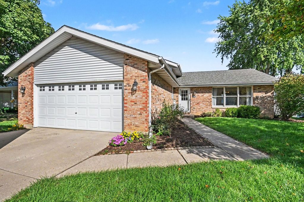 24006 W JOSEPH Avenue, Plainfield, IL 60544 — photo 2
