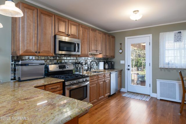 9 William Street, Red Bank, NJ 07701