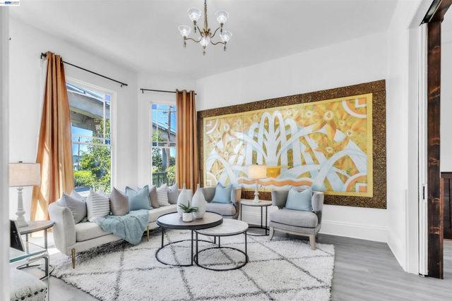 22354 Western Blvd, Hayward, CA 94541