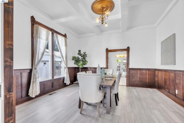 22354 Western Blvd, Hayward, CA 94541