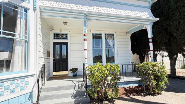 22354 Western Blvd, Hayward, CA 94541