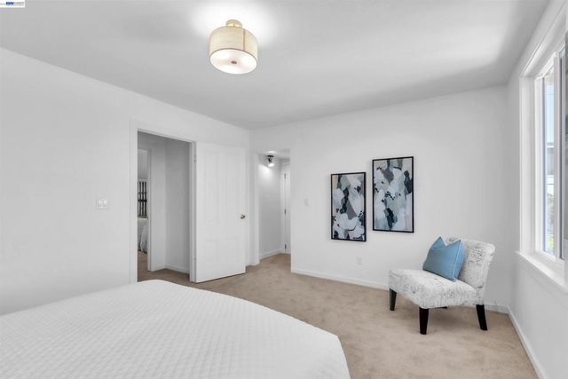 22354 Western Blvd, Hayward, CA 94541