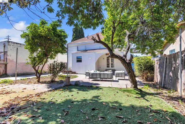 22354 Western Blvd, Hayward, CA 94541