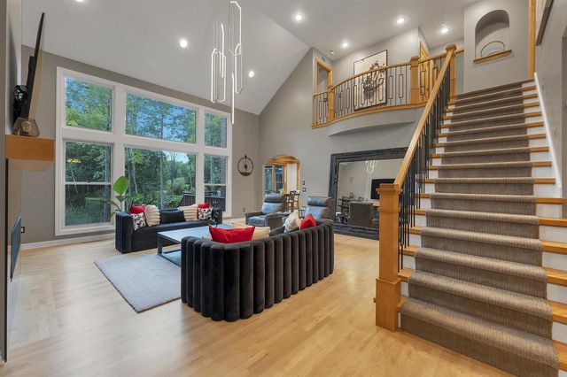 2919 SHELTER CREEK COURT, Green Bay, WI 54313