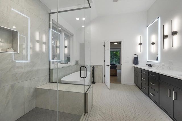 2919 SHELTER CREEK COURT, Green Bay, WI 54313