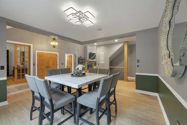 2919 SHELTER CREEK COURT, Green Bay, WI 54313