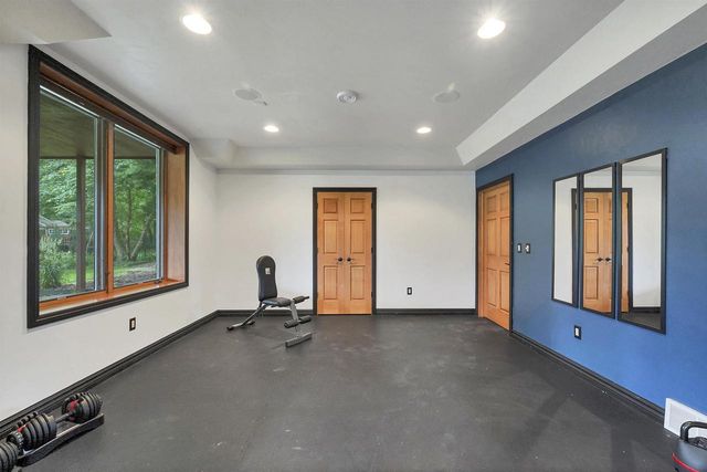 2919 SHELTER CREEK COURT, Green Bay, WI 54313