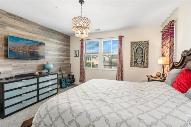 109 Sabiosa, Irvine, CA 92618