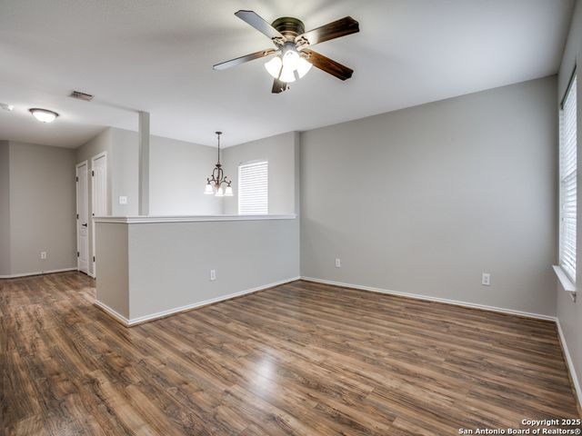 10315 Crystal, Universal City, TX 78148