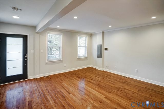 2320 R St, Richmond, VA 23223