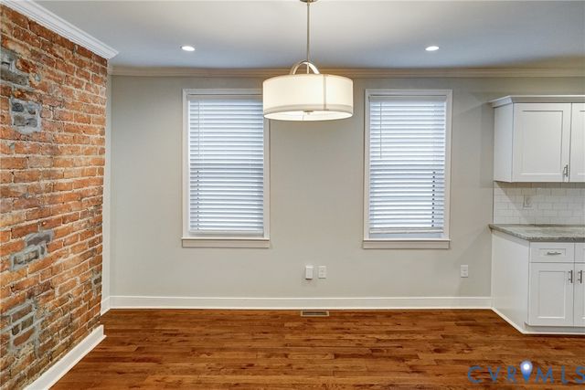 2320 R St, Richmond, VA 23223