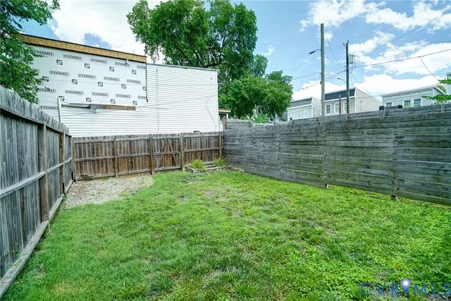 2320 R St, Richmond, VA 23223