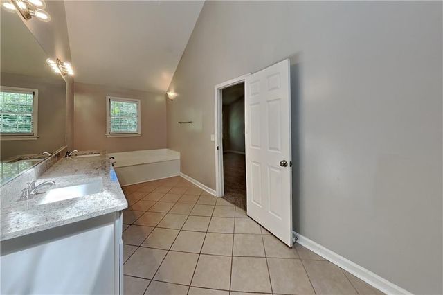 3371 Chatsworth Way, Powder Springs, GA 30127