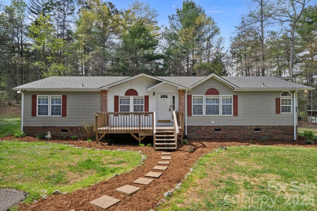 4669 River Trail Lane, Granite Falls, NC 28630